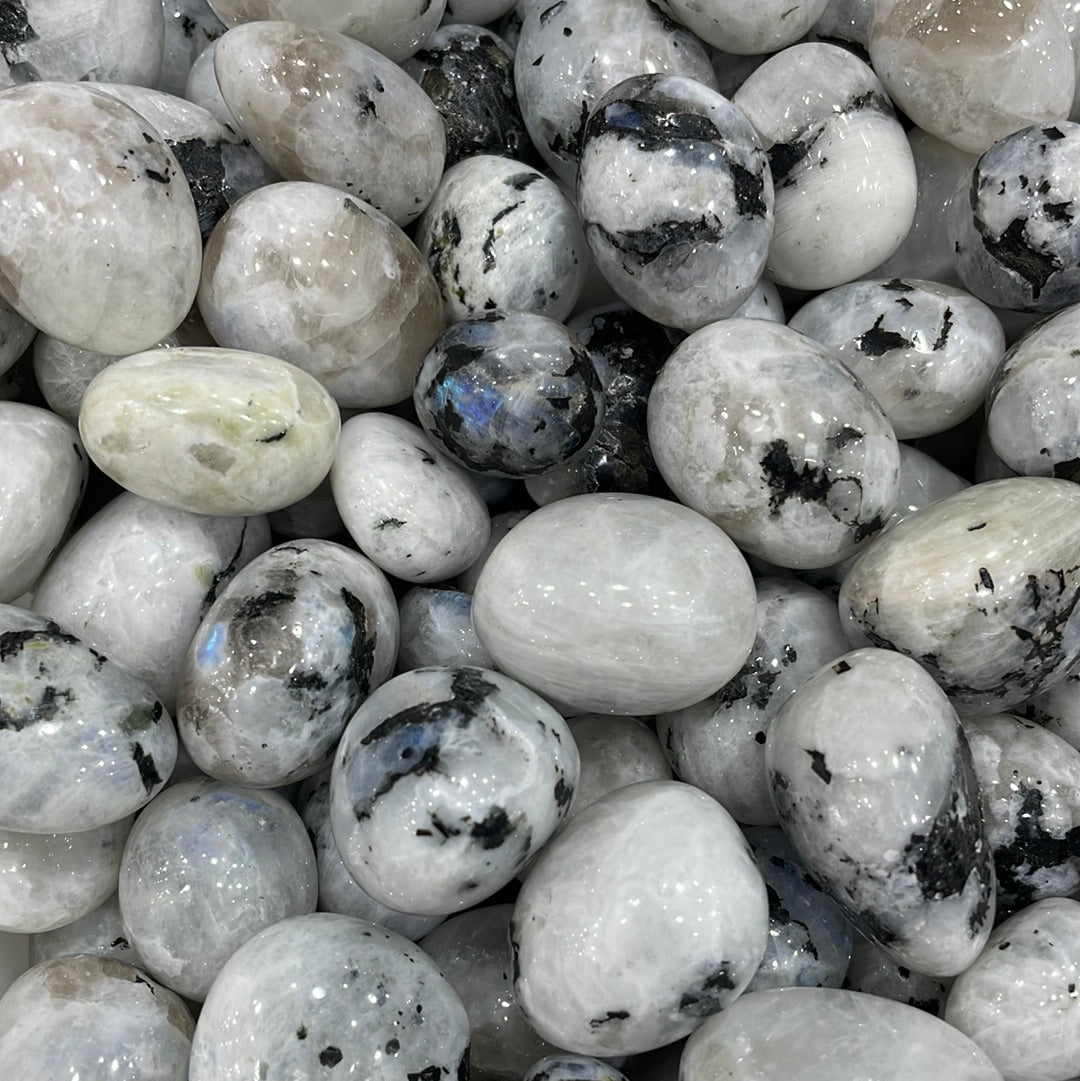 Pietra di luna pietra levigata