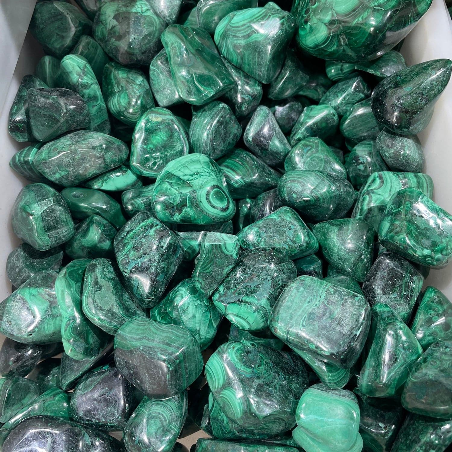 Pietra levigata di malachite