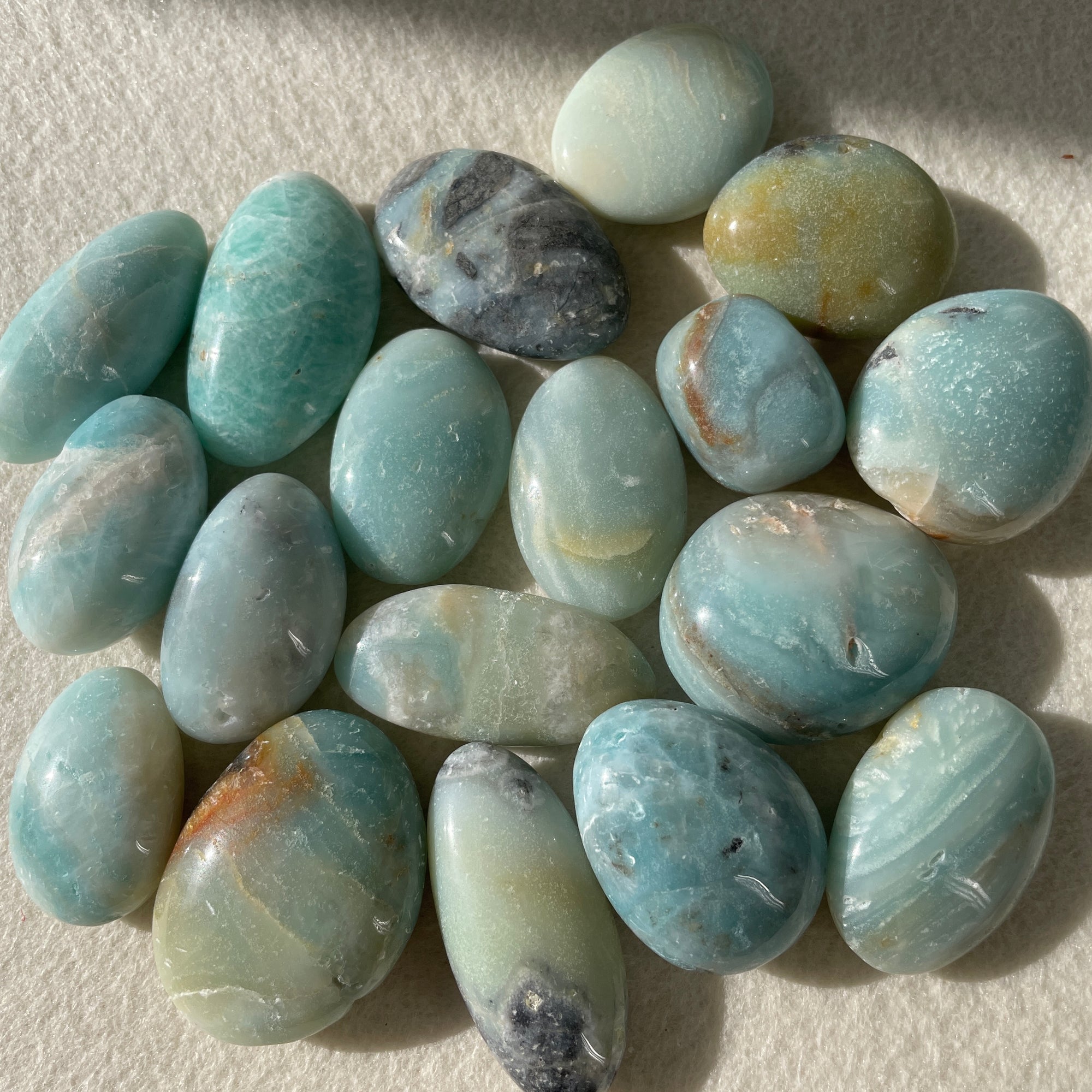 caribbean calcite tumblestone