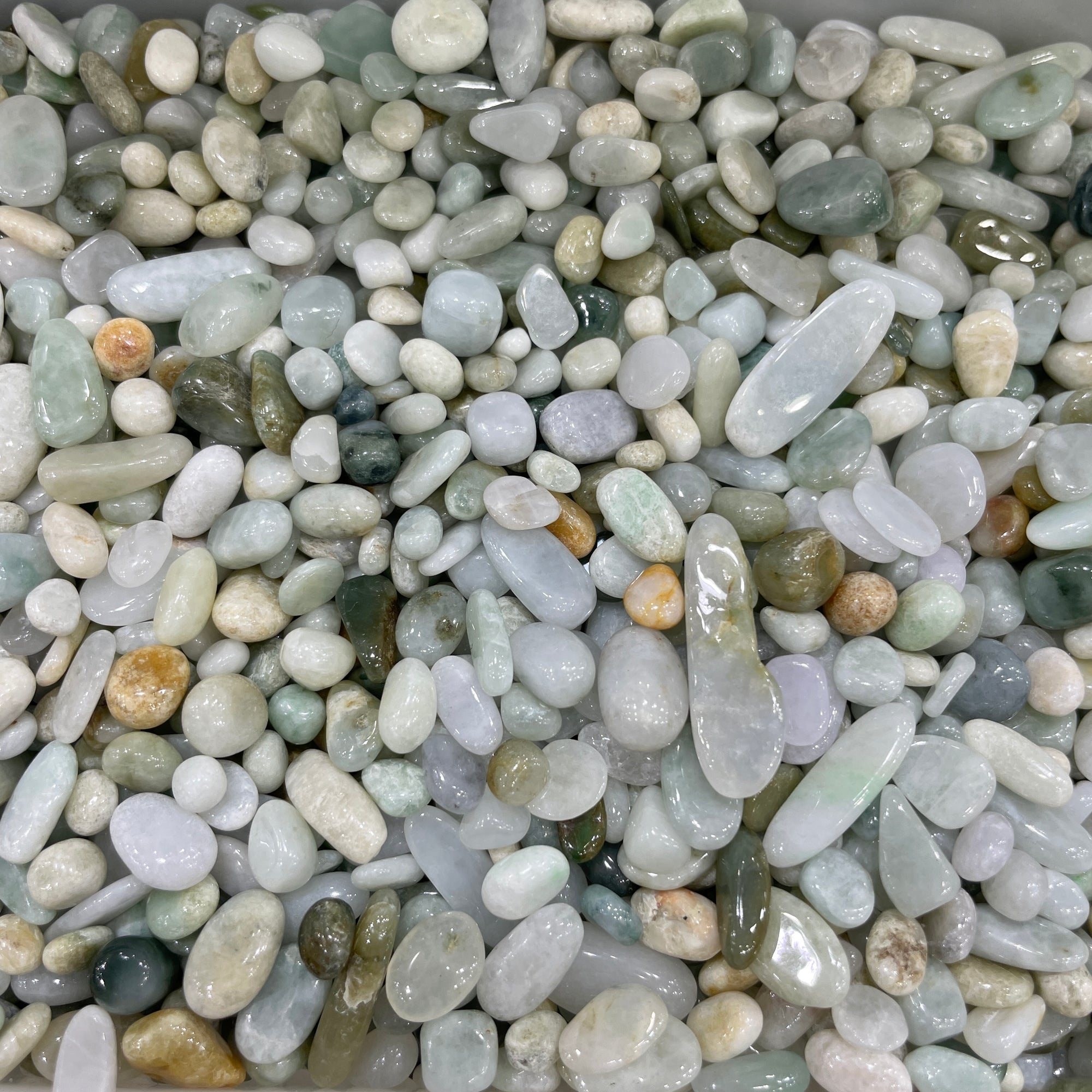 china jade chips 7-9mm size