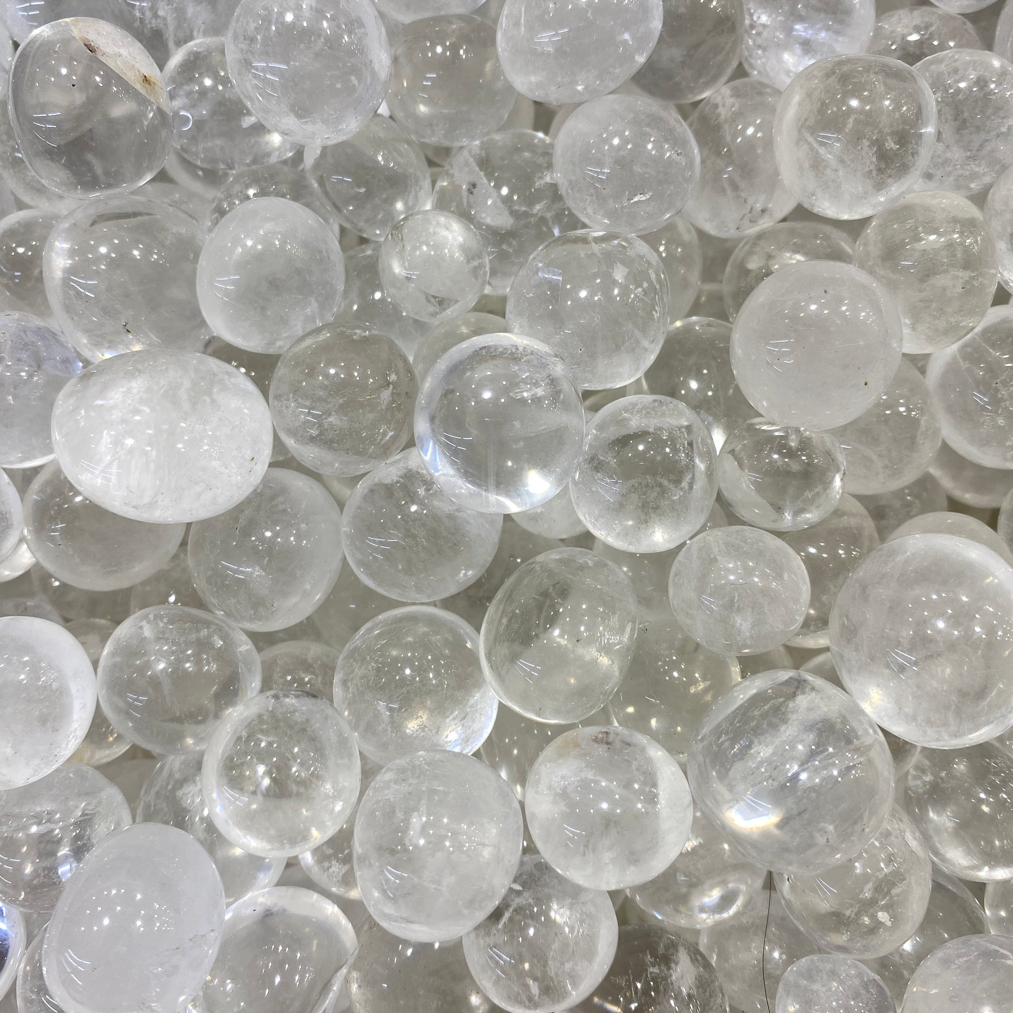 clear quartz tumbled stone