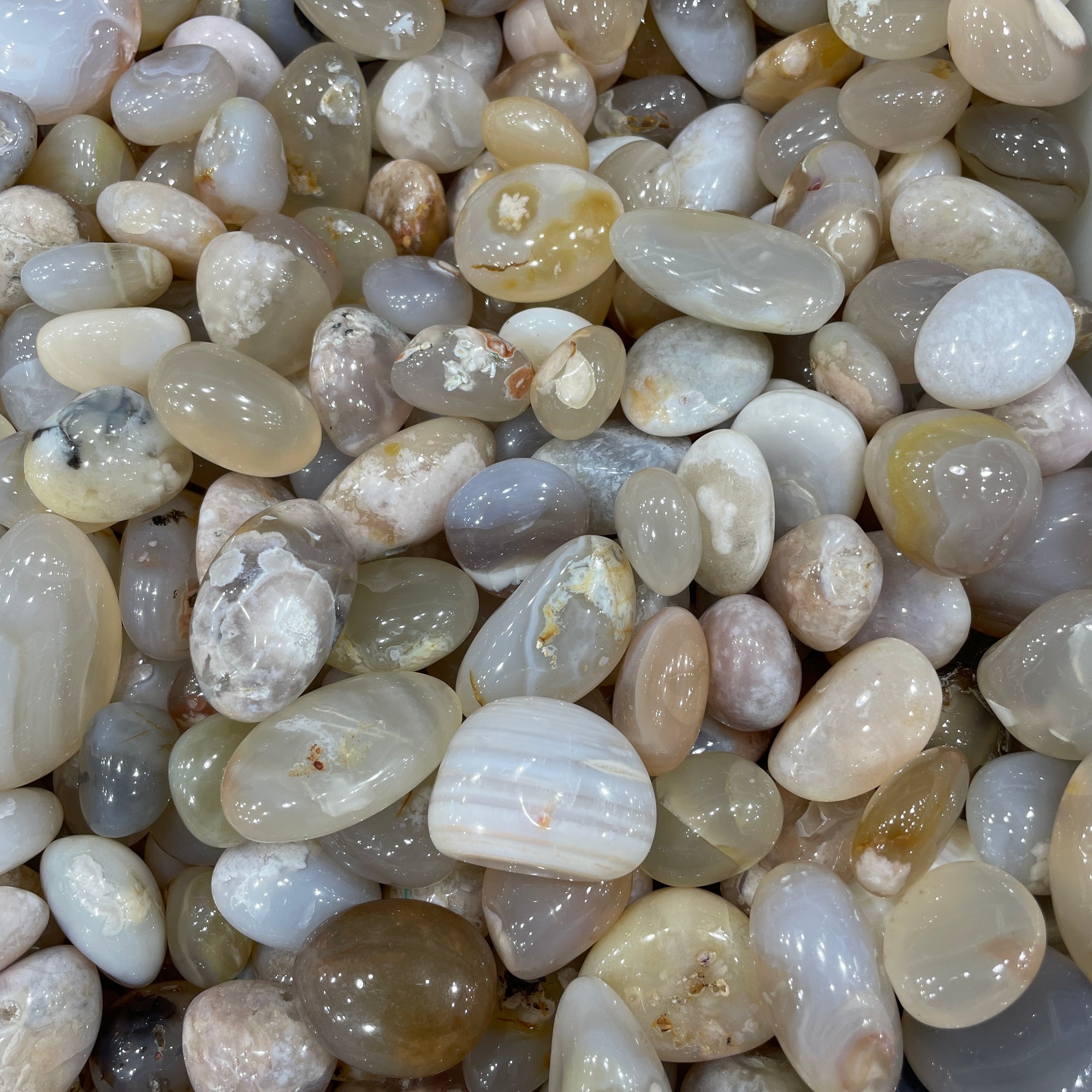 Flower Agate Tumblestone