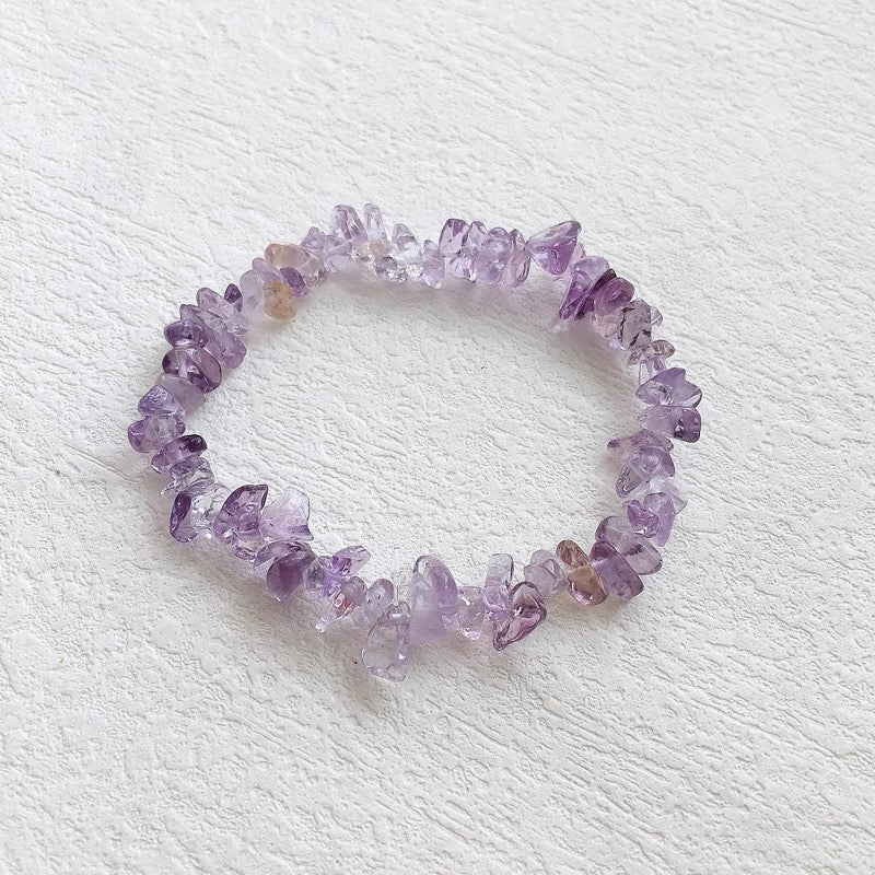 Drilled Chip Stretch Bracelet