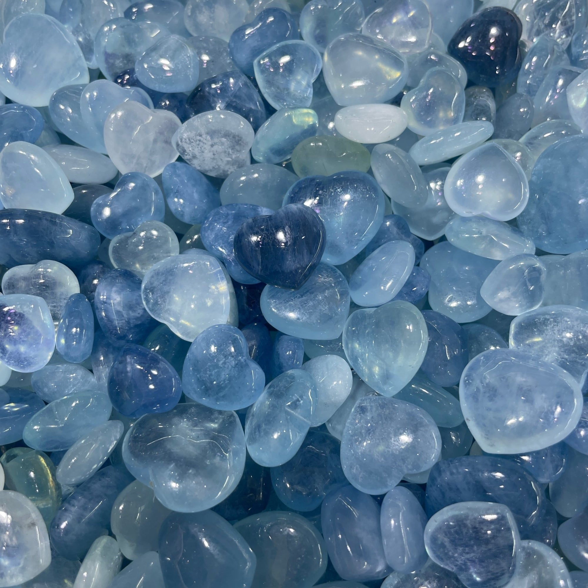 Aquamarine Heart AA Grade - RockZ Sourcing Hub