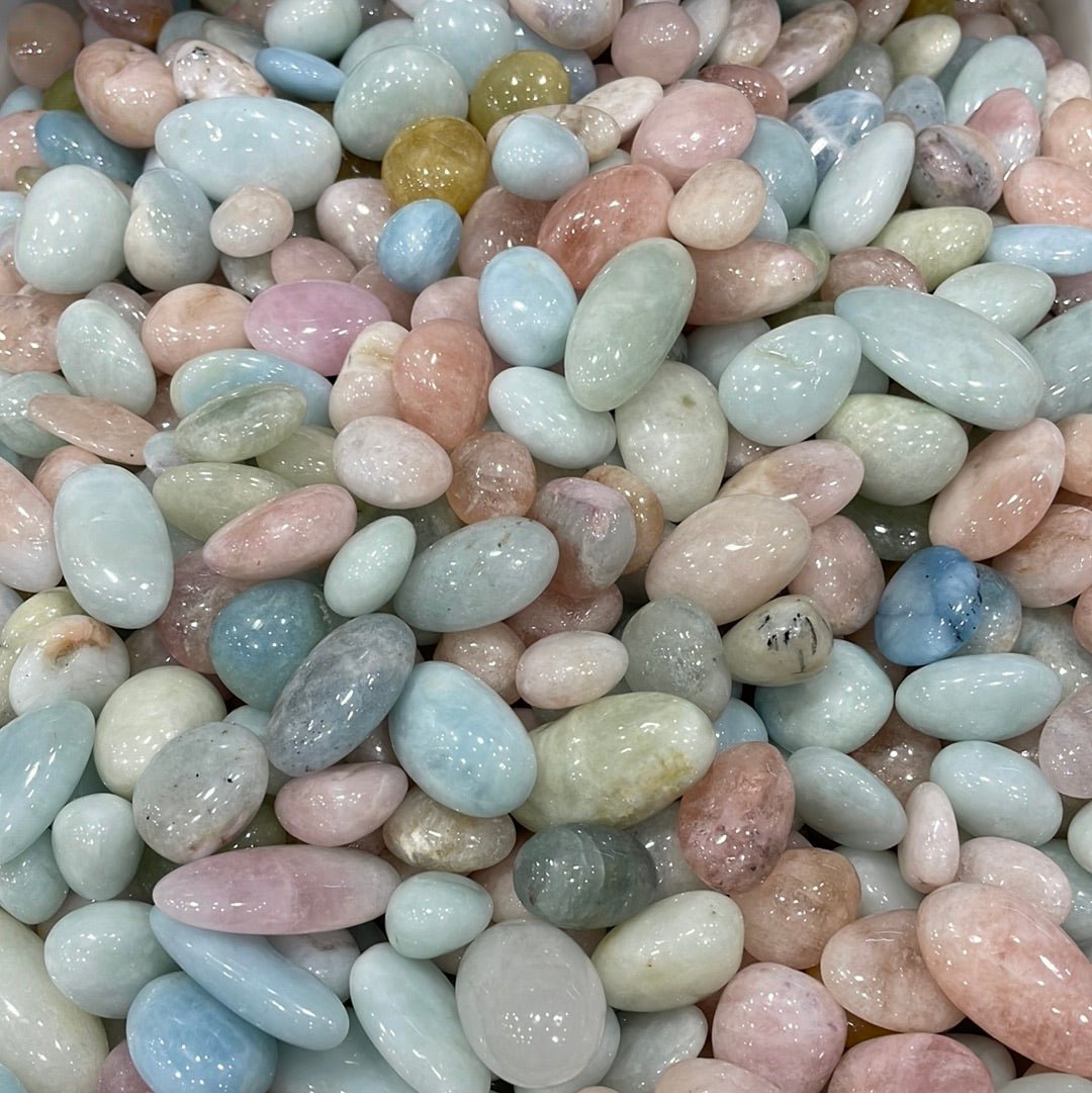 Beryl Tumblestone (Mixed Morganite/Aquamarine/Heliodor) - RockZ Sourcing Hub