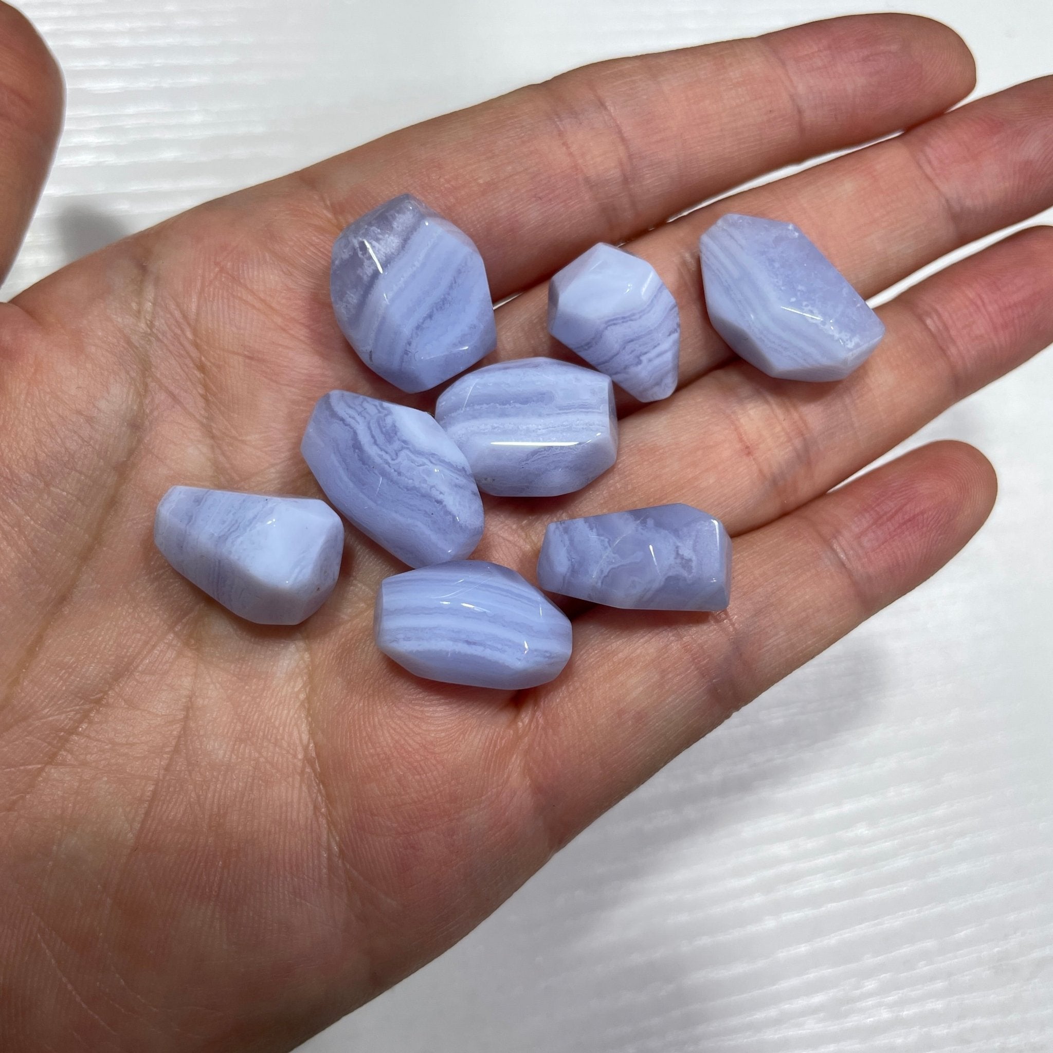 Loose gemstone beads