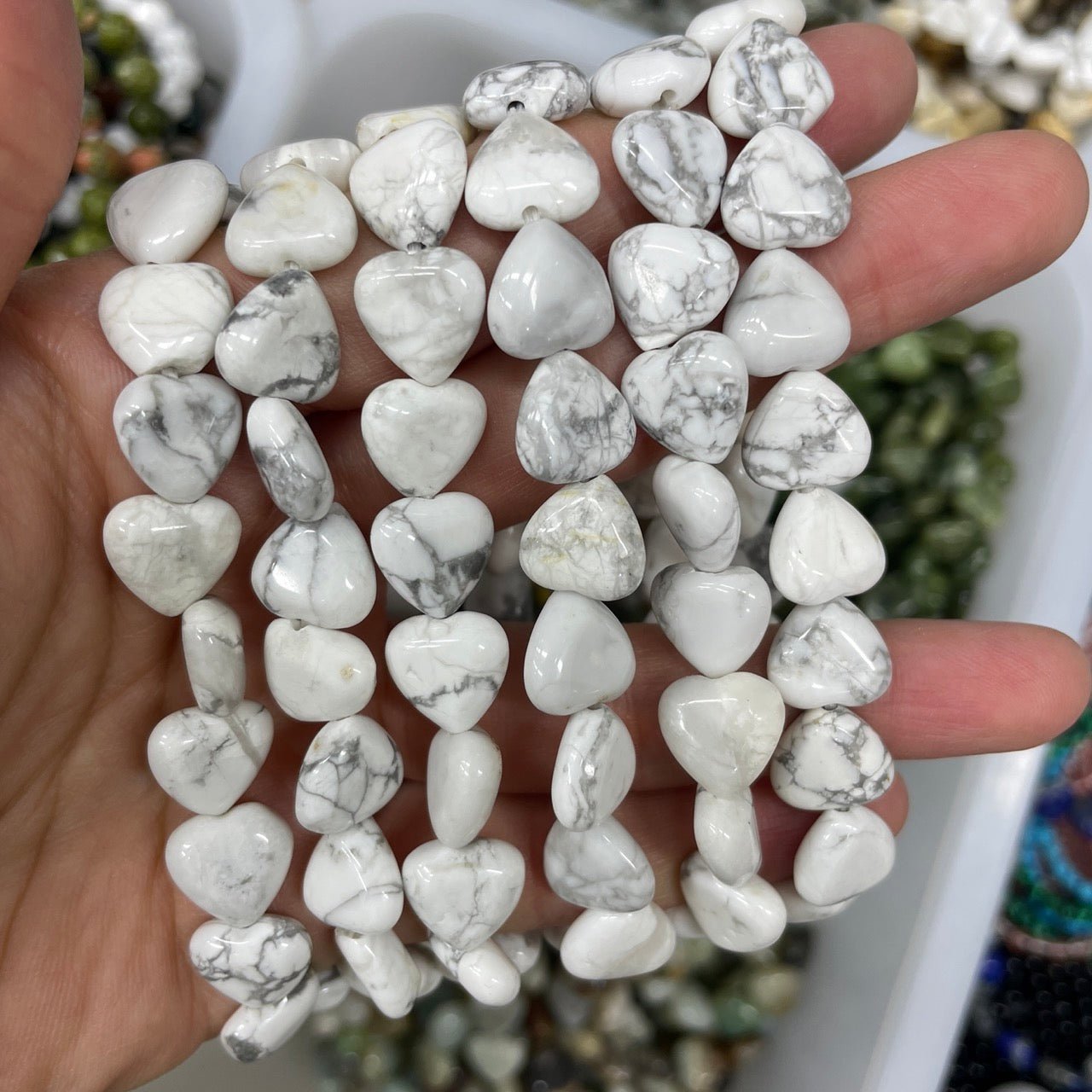 Howlite Heart - Shape Stretch Bracelet - RockZ Sourcing Hub