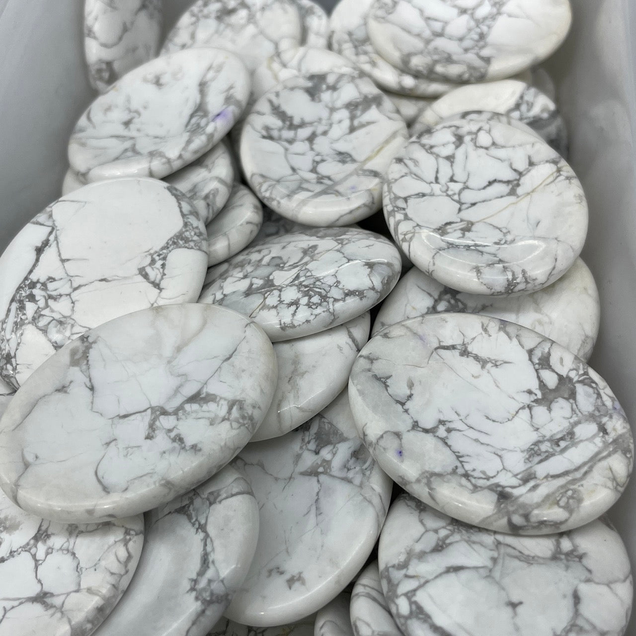 Howlite Worry Stone - RockZ Sourcing Hub