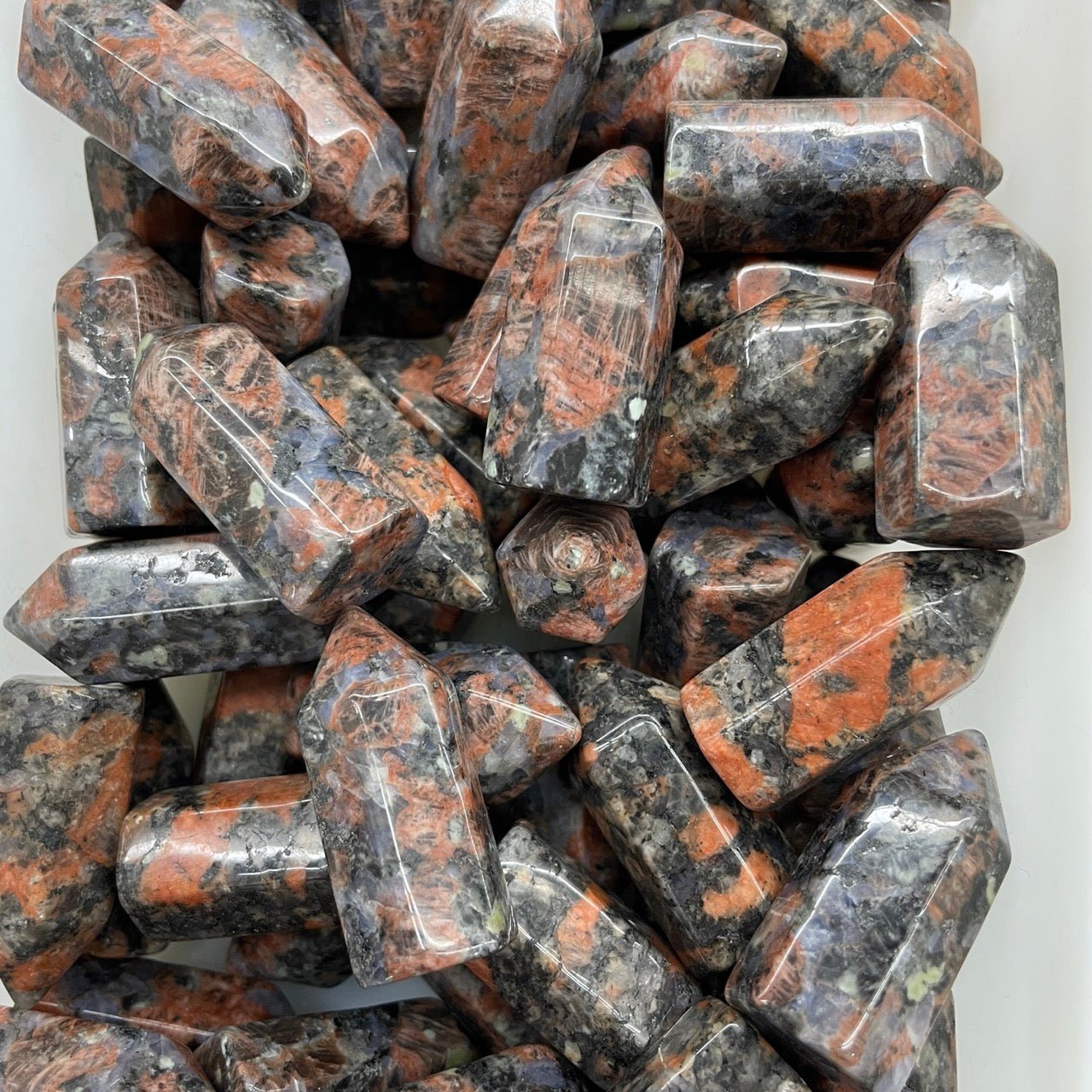Katophorite Mini Point - RockZ Sourcing Hub