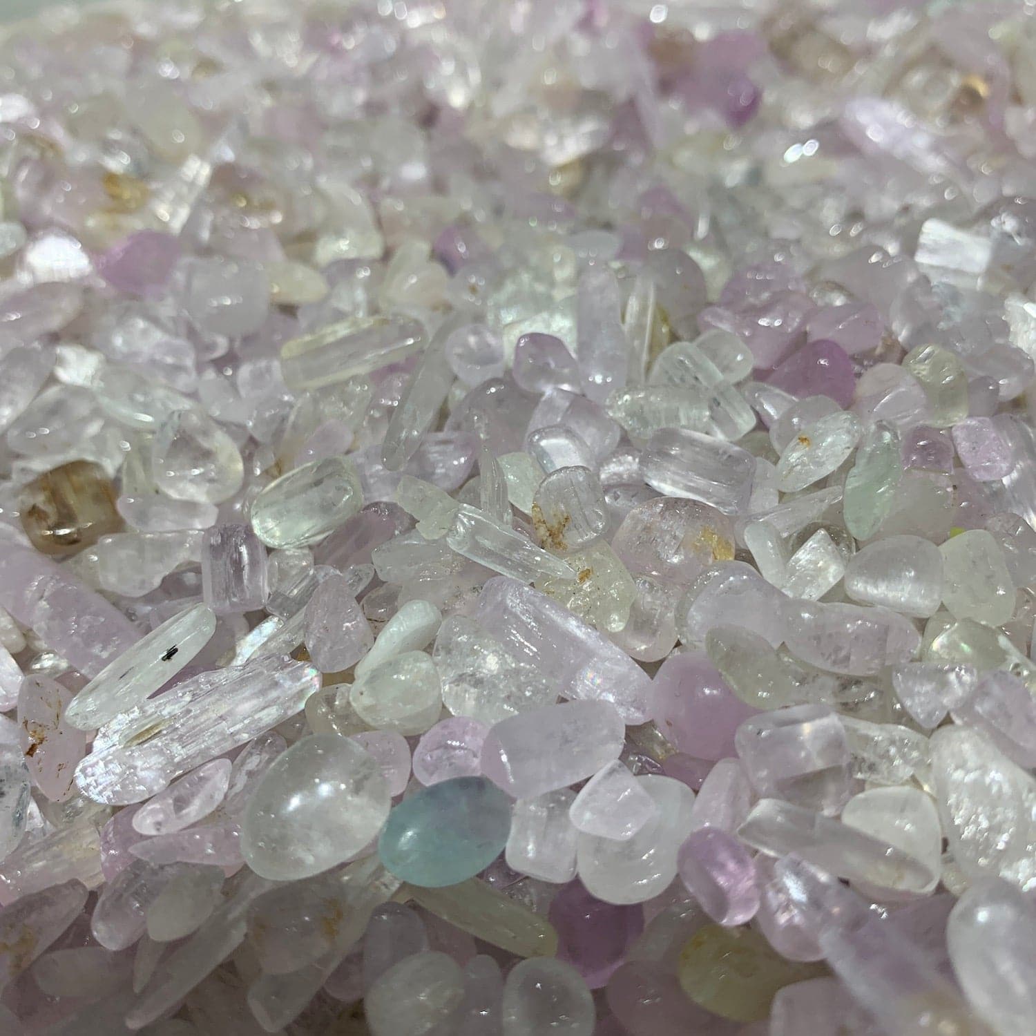 Kunzite Chips/Nuggets - RockZ Sourcing Hub