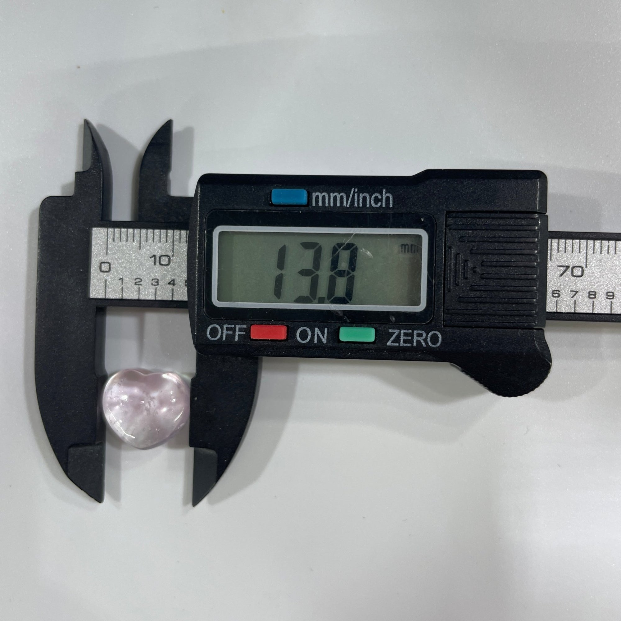 Kunzite Heart Grade AAA - RockZ Sourcing Hub