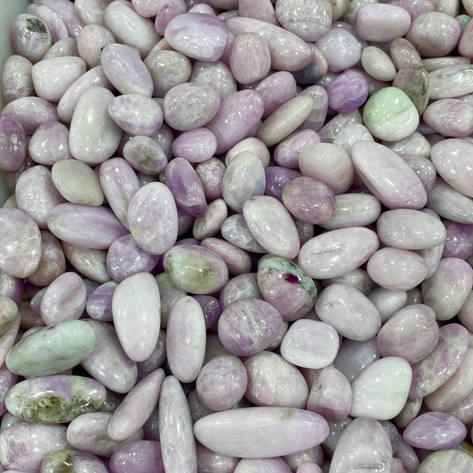 Kunzite Tumblestone - RockZ Sourcing Hub