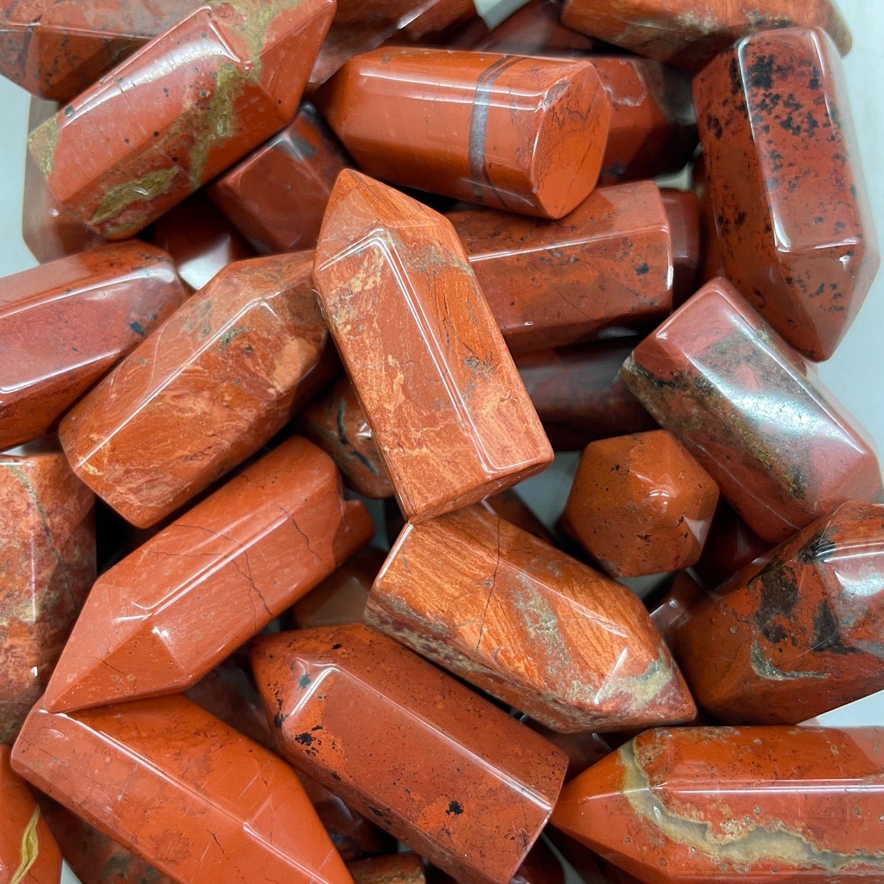 Red Japser Mini Point - RockZ Sourcing Hub