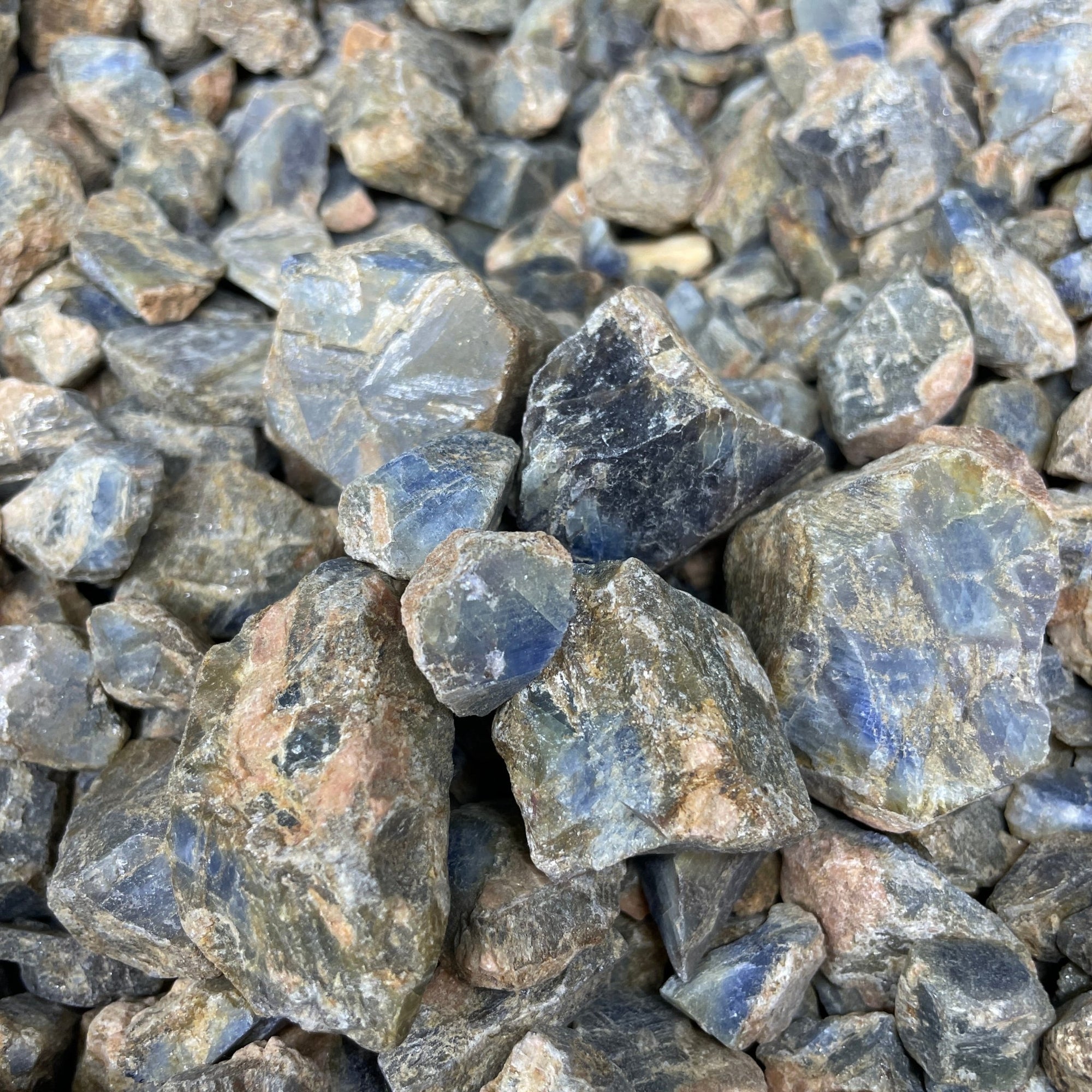 Sapphire Raw - RockZ Sourcing Hub