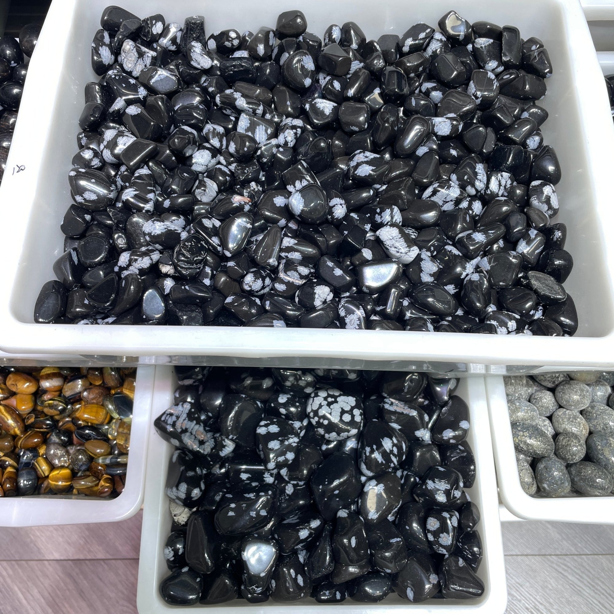 Snowflake Obsidian Tumblestone - RockZ Sourcing Hub